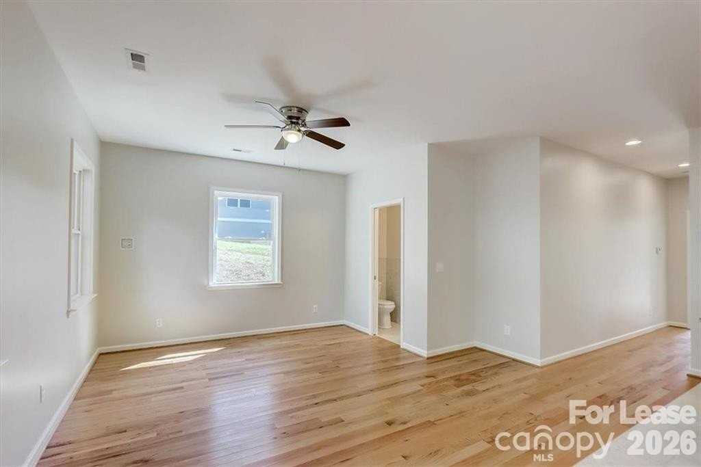 48 John Halford Ct - Photo 7 of 48