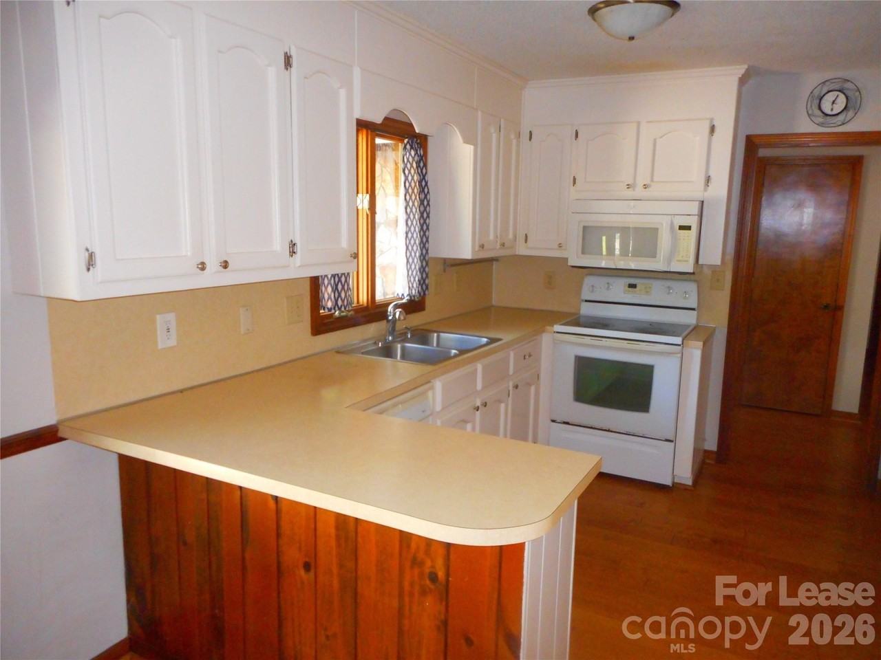 16161 Tana Tea Cir - Photo 7 of 20