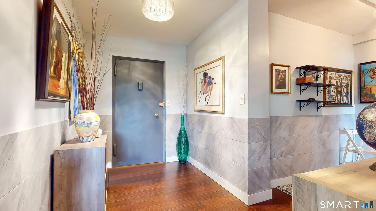 25 Cartright St Unit 5d - Photo 4 of 22