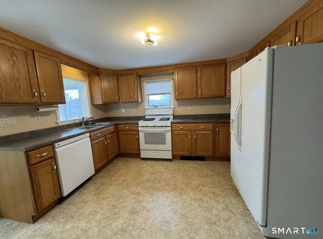 25 Wawecus Hill Rd - Photo 5 of 13