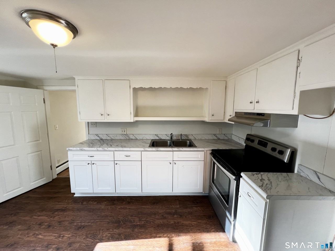 565 E Main St Apt 6 - Photo 7 of 17