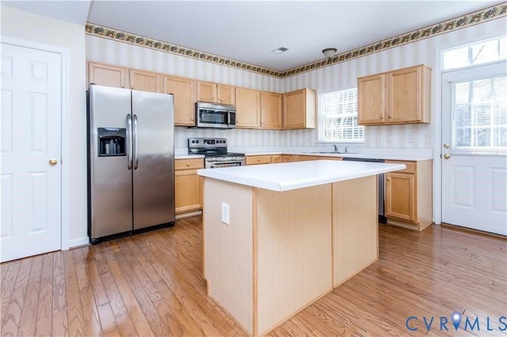 5501 Millstream Ln - Photo 6 of 23