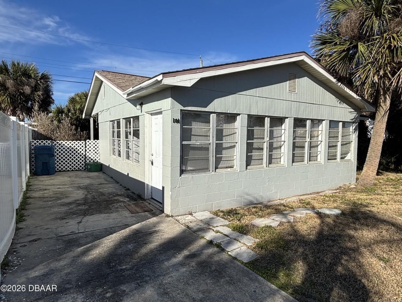 101 Roberta Rd - Photo 2 of 18