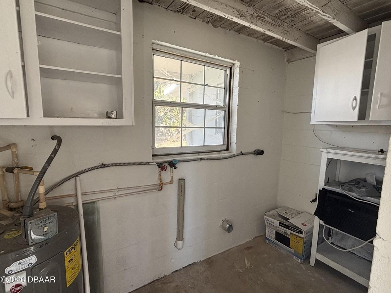 101 Roberta Rd - Photo 4 of 18