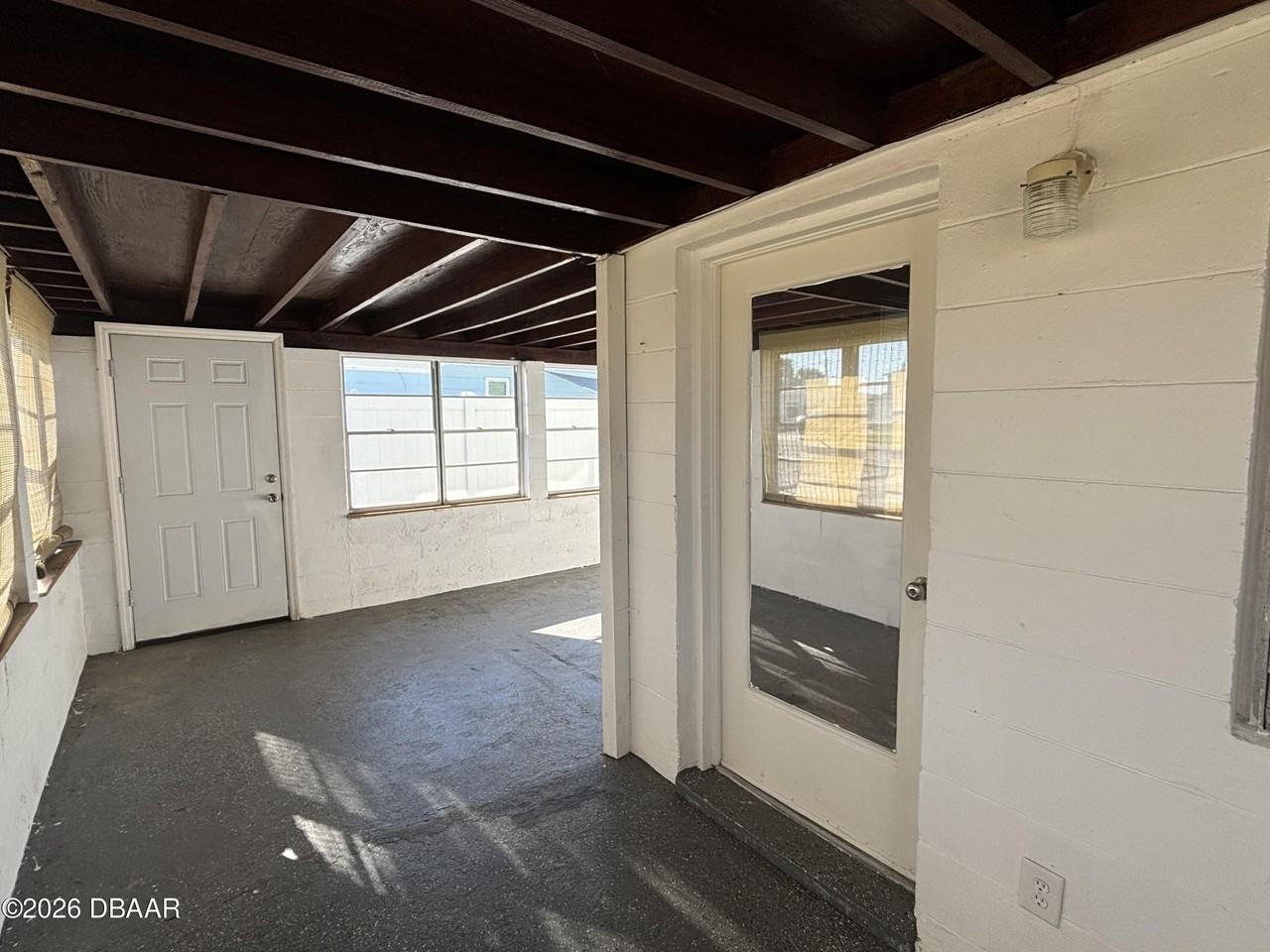 101 Roberta Rd - Photo 6 of 18