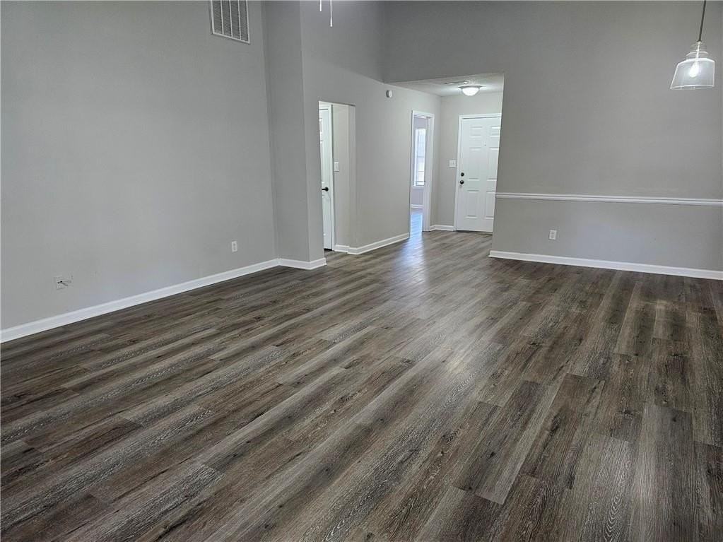 8425 Falling Rocks Way - Photo 7 of 30