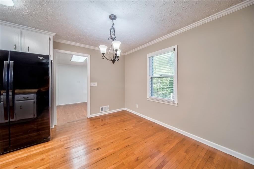 216 Cedar Valley Ct - Photo 3 of 43