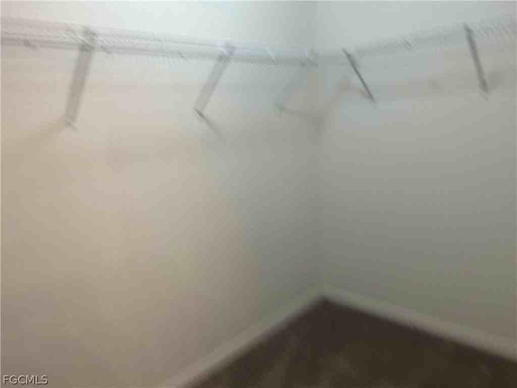 3921 Ne 15th Pl - Photo 6 of 12