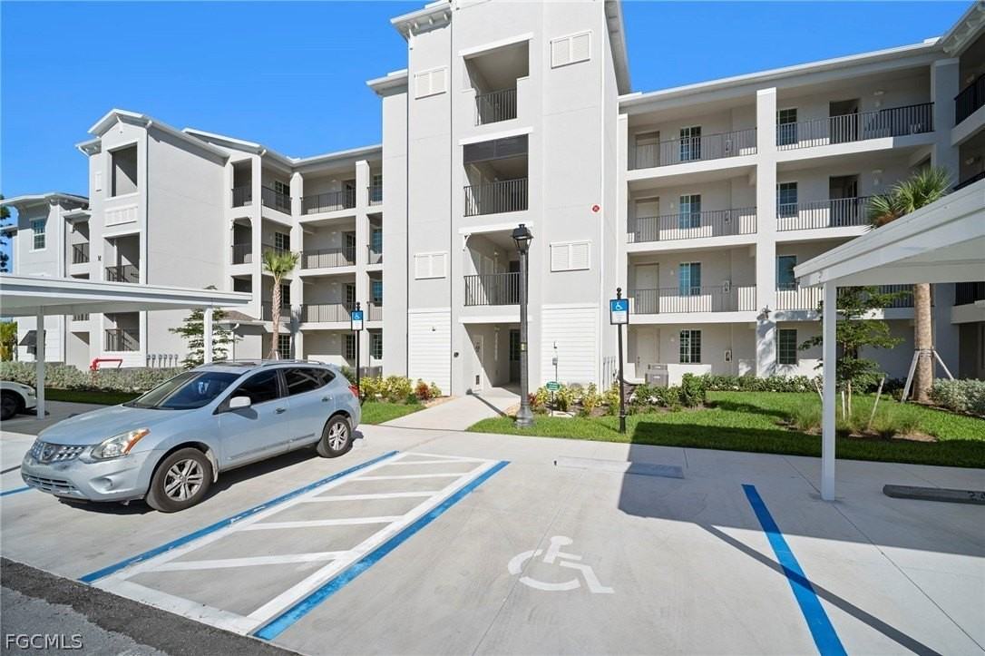 18421 Copperhead Ct N #228 - Photo 3 of 34