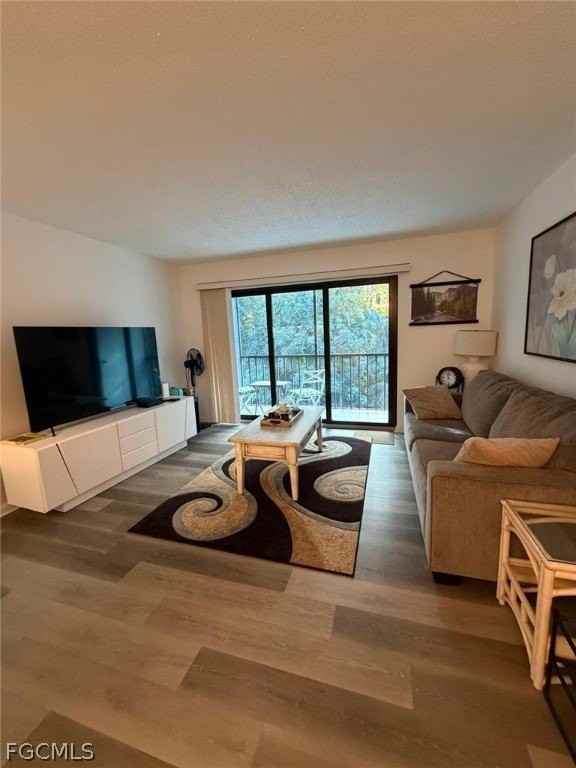 9570 Green Cypress Ln Apt 13 - Photo 6 of 13