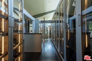 8538 Eastwood Rd - Photo 4 of 8