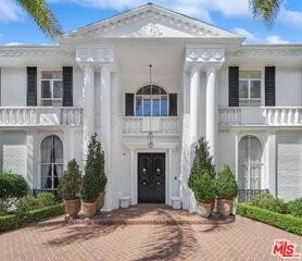 717 N Rodeo Dr - Photo 2 of 8