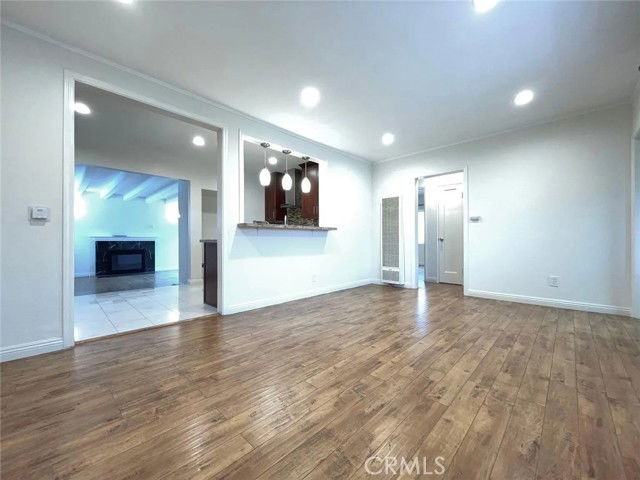 2864 Pinckard Ave - Photo 6 of 8