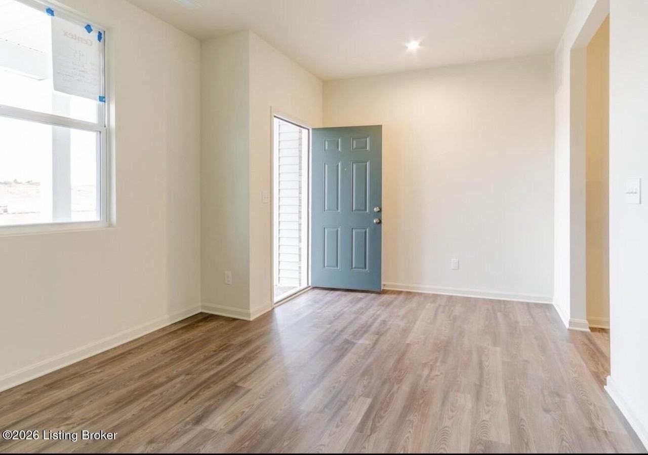 1900 Cherry Glen Dr - Photo 2 of 22