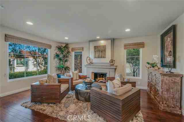 107 Via San Remo - Photo 6 of 8