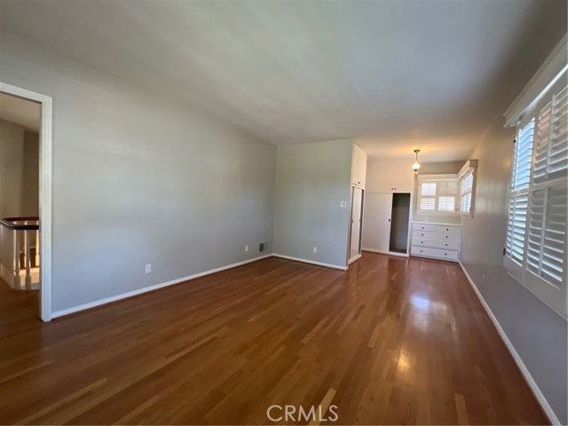 2265 Adair St - Photo 5 of 8