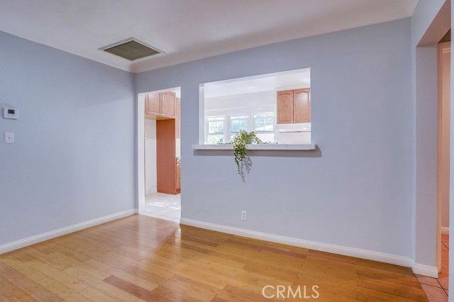 2504 Piedmont Ave - Photo 6 of 8