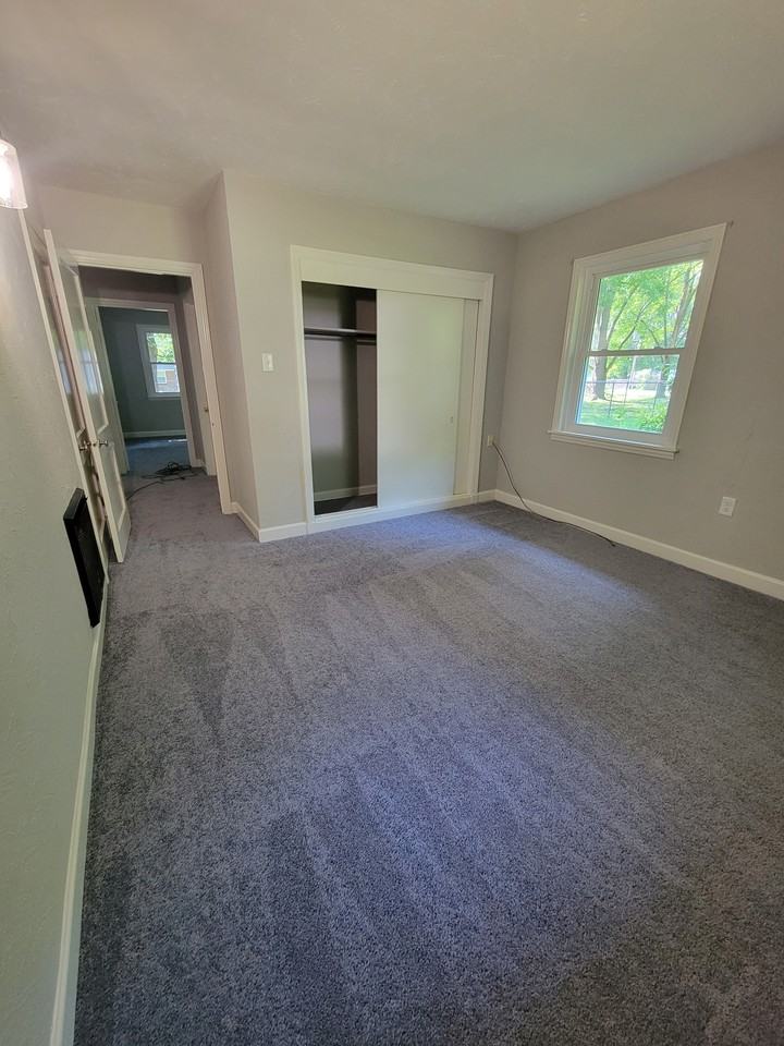 7750 Mahoney Rd #1 - Photo 3 of 19