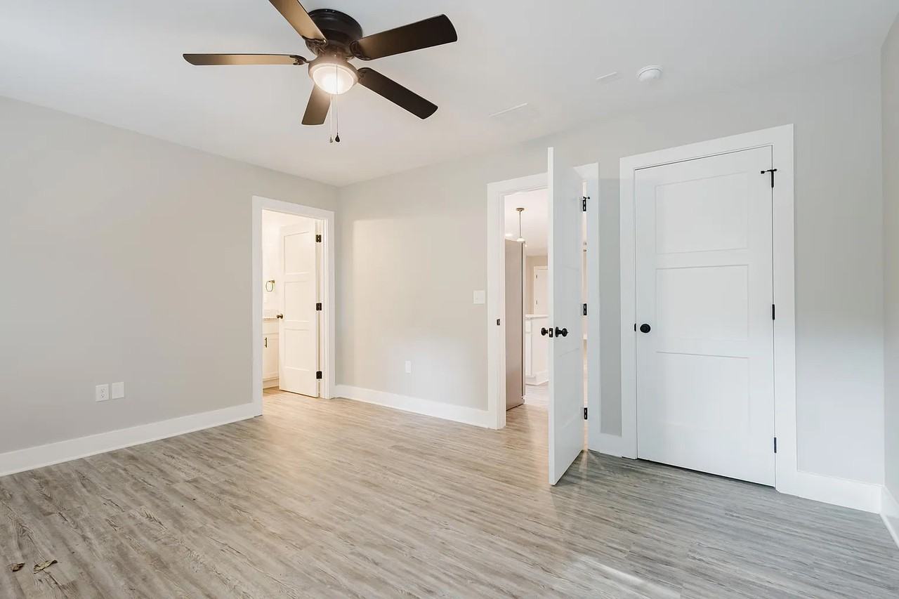 326 Elm St #1 - Photo 6 of 10