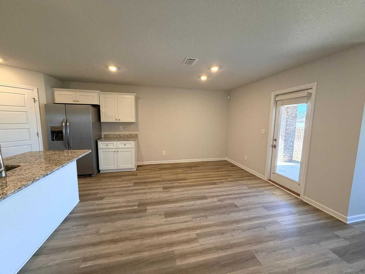 10394 Lowell St E #1 - Photo 6 of 29