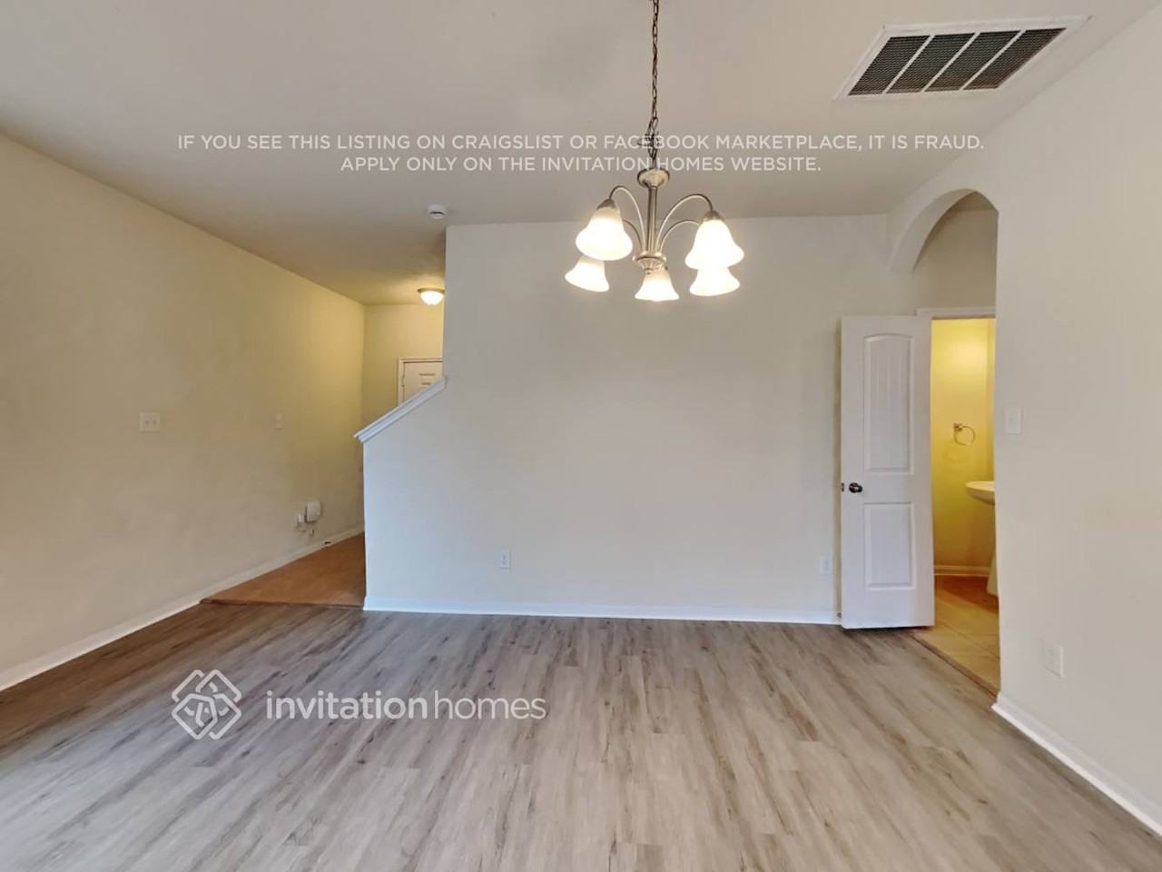 30730 Gardenia Trace Dr - Photo 4 of 17