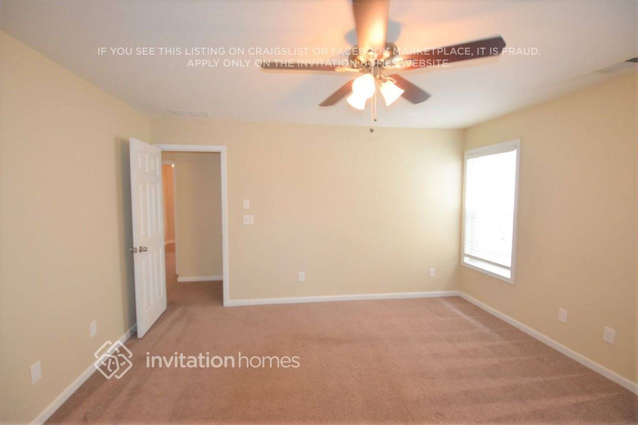 785 Parc River Blvd - Photo 6 of 10