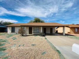 featured image of 2576 E Commonwealth Cir