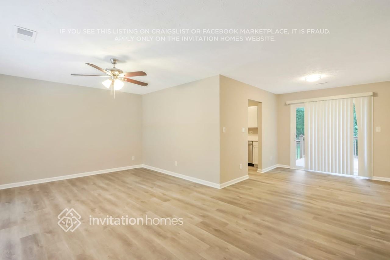 5027 Vonn Pl - Photo 4 of 28