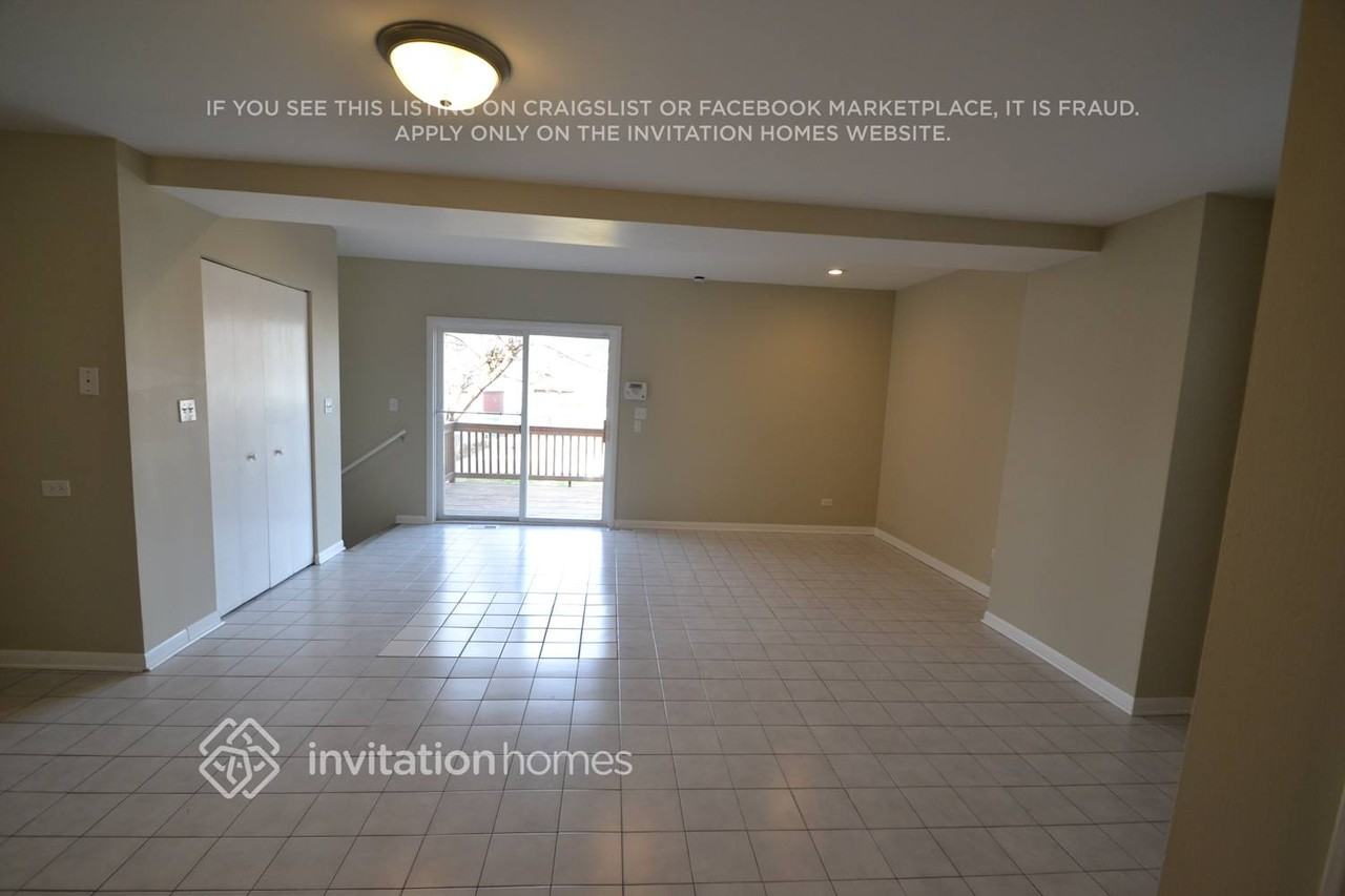 2728 Wesley Ave - Photo 2 of 16