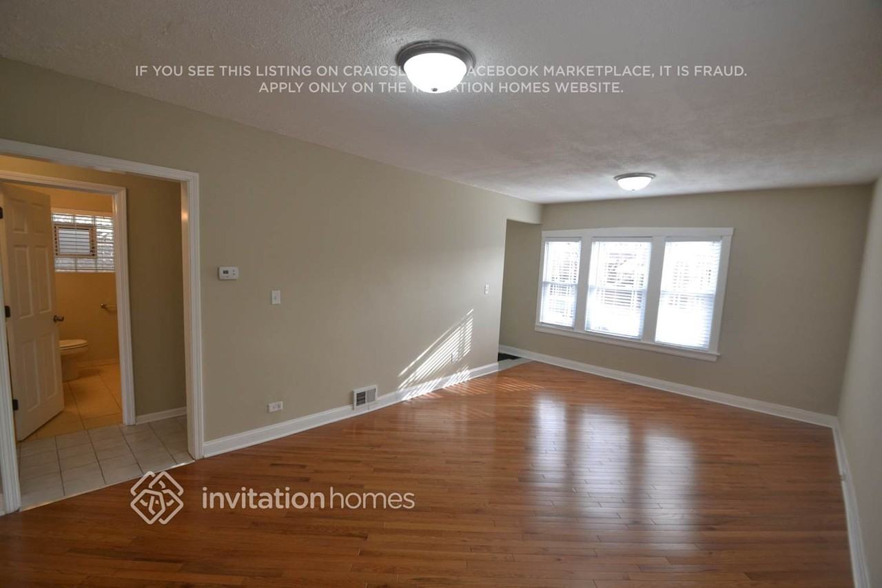 2728 Wesley Ave - Photo 6 of 16