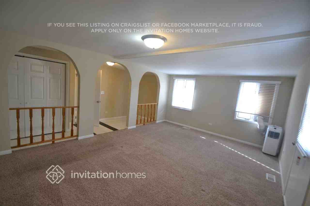 2728 Wesley Ave - Photo 7 of 16