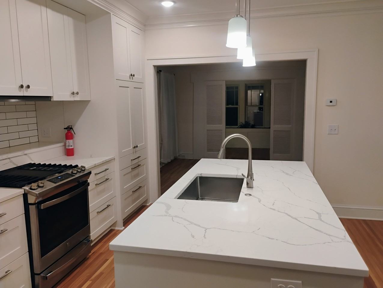 1218 W 50th St #1 - Photo 2 of 26