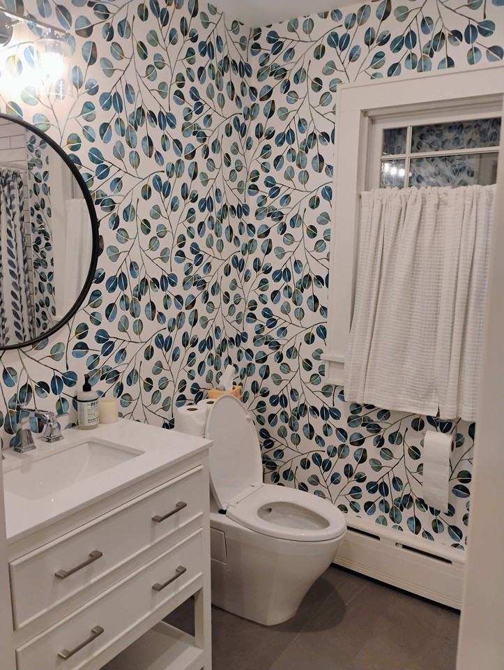 1218 W 50th St #1 - Photo 4 of 26