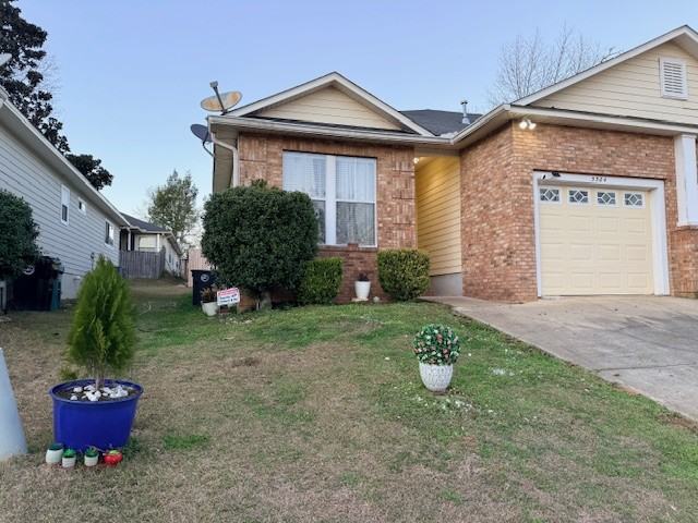 5504 Hampton Woods Way #1 - Photo 2 of 8