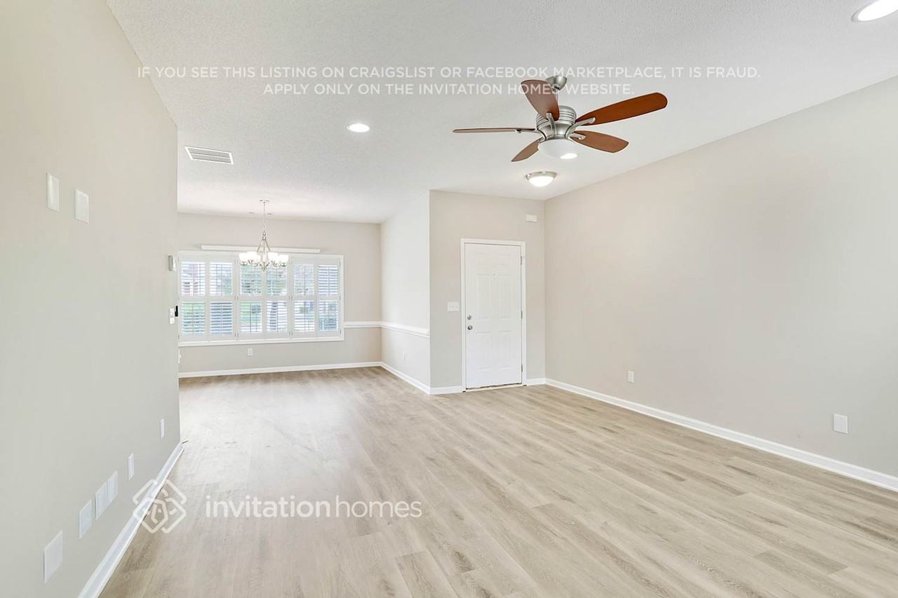 805 City Park Dr - Photo 4 of 21