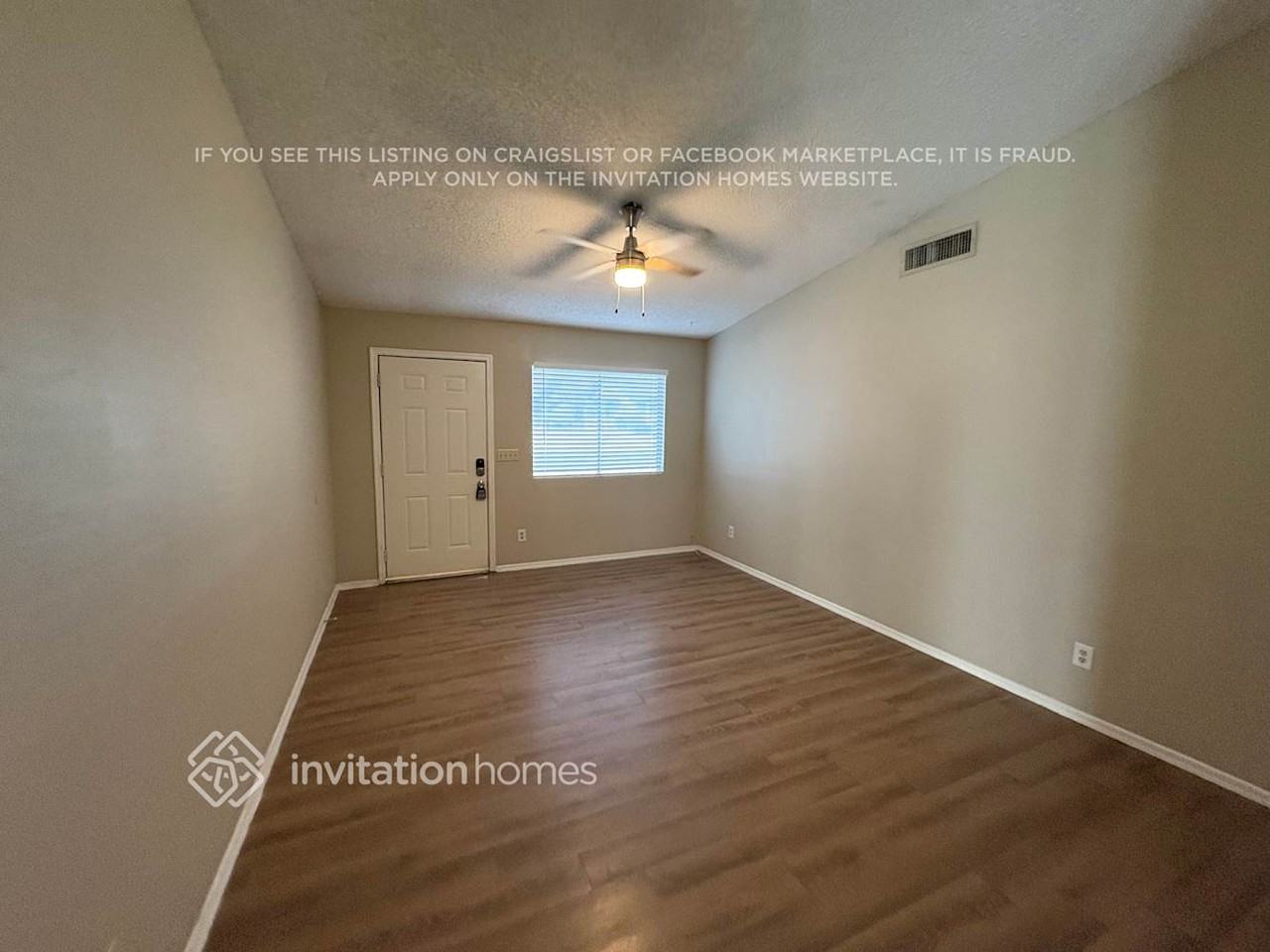 8943 W Cinnabar Ave - Photo 3 of 18