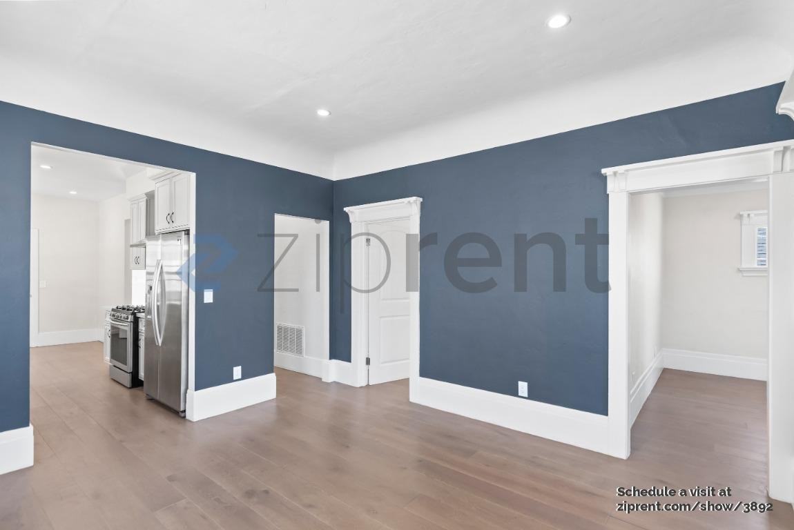 2624 Adeline St - Photo 7 of 24