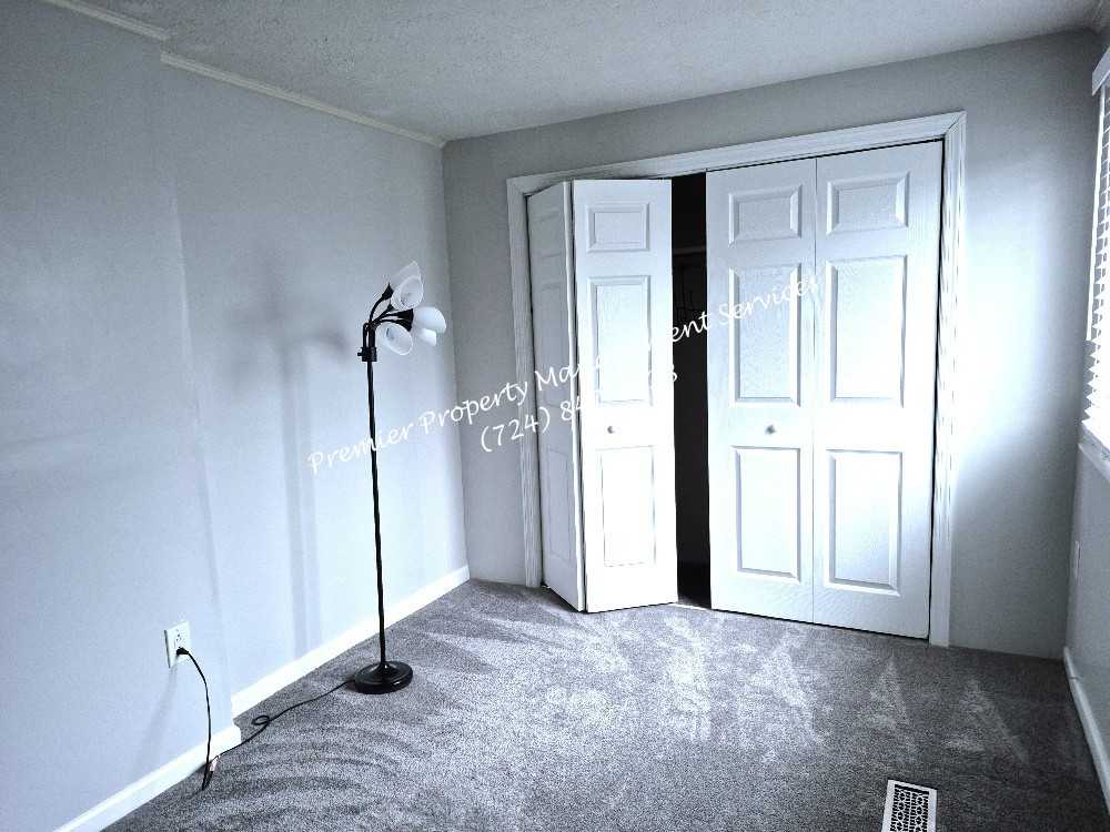 7809 Lafayette Sq #1 - Photo 5 of 14