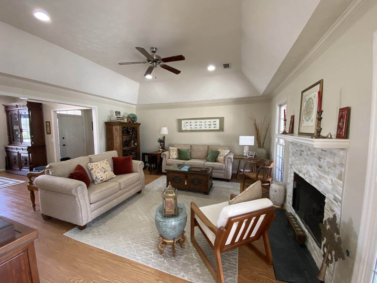 5010 Emerald Isle Ct #1 - Photo 2 of 17