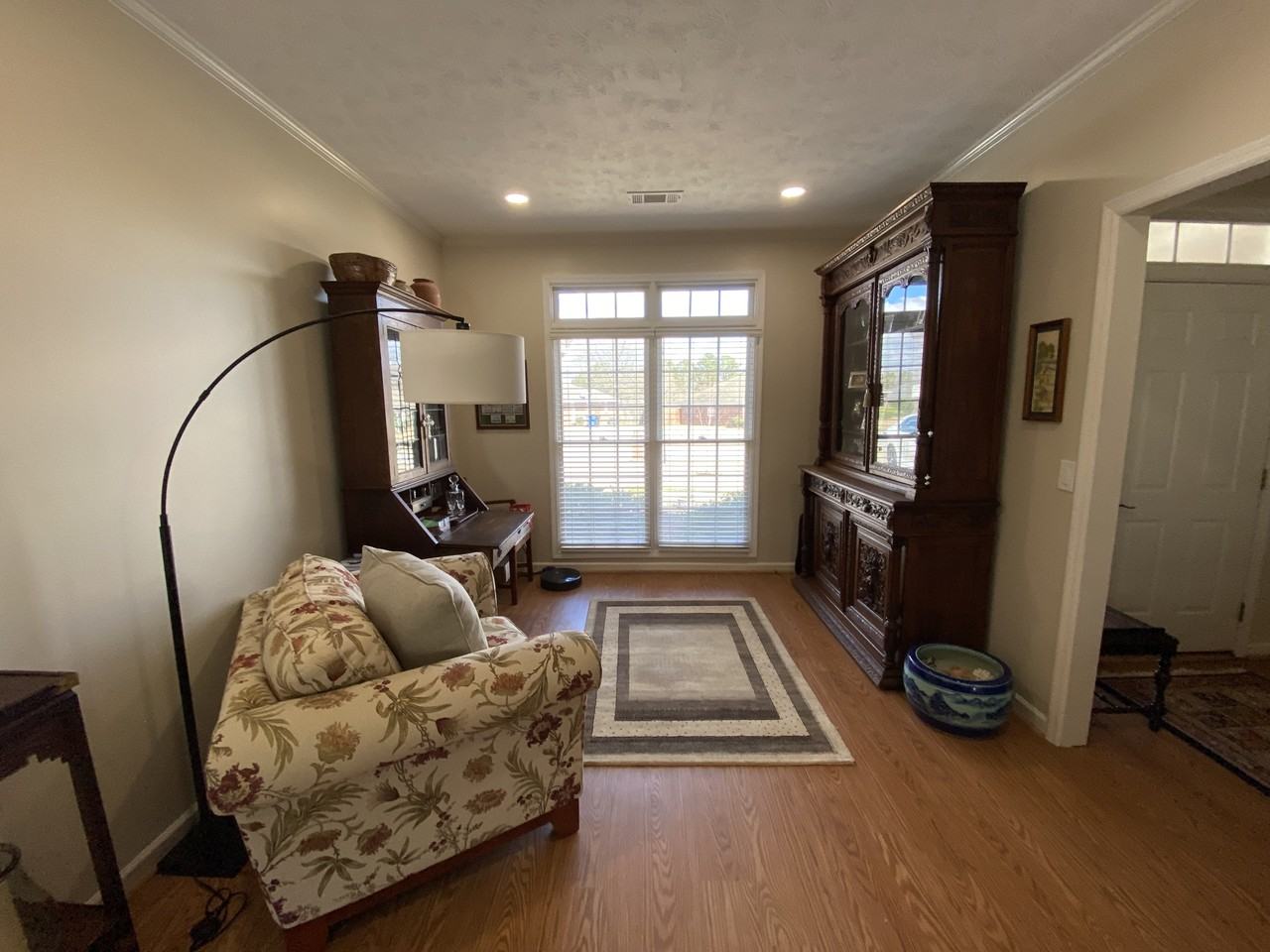 5010 Emerald Isle Ct #1 - Photo 7 of 17