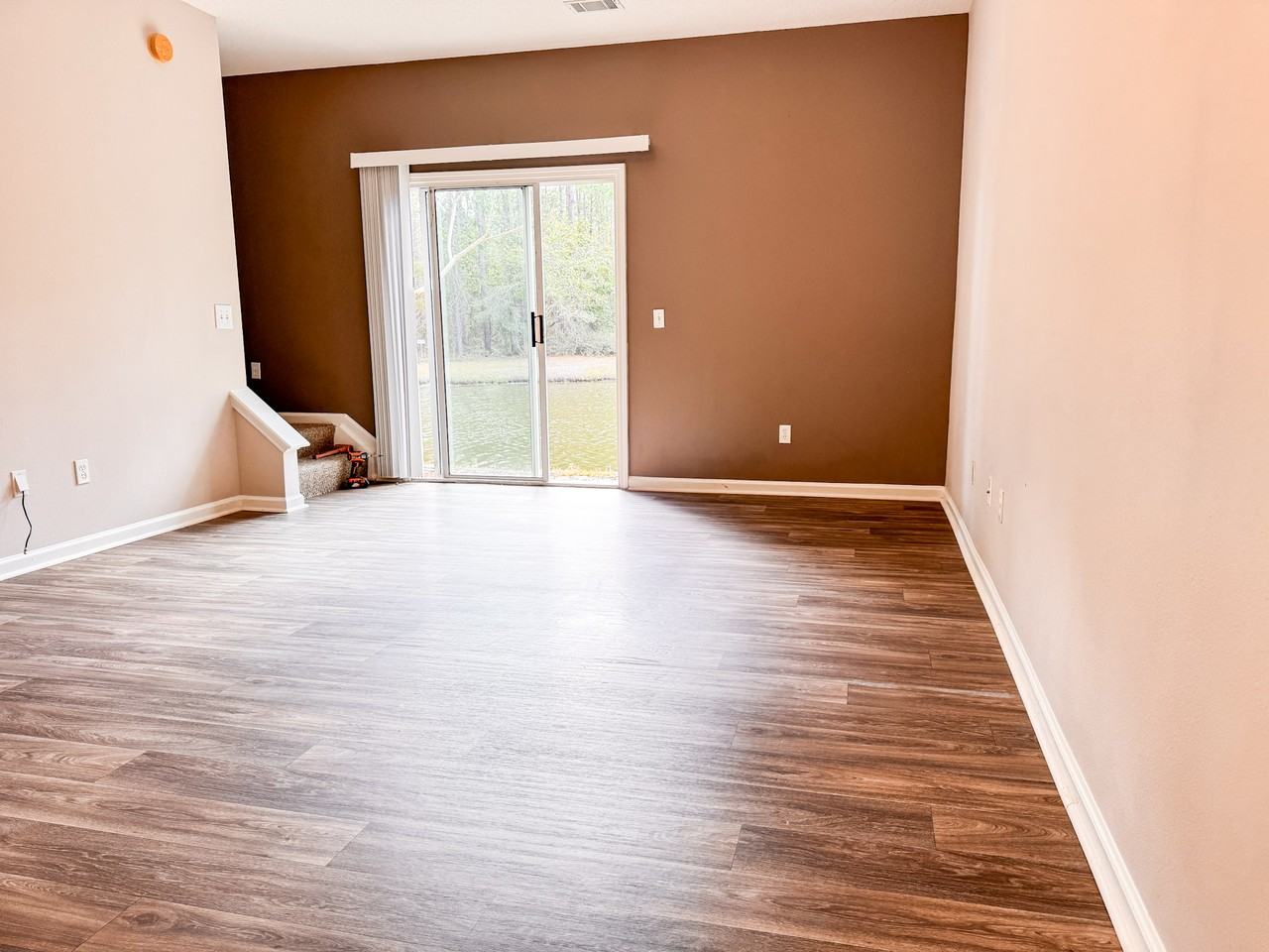 518 Scrub Jay Dr #1 - Photo 2 of 20