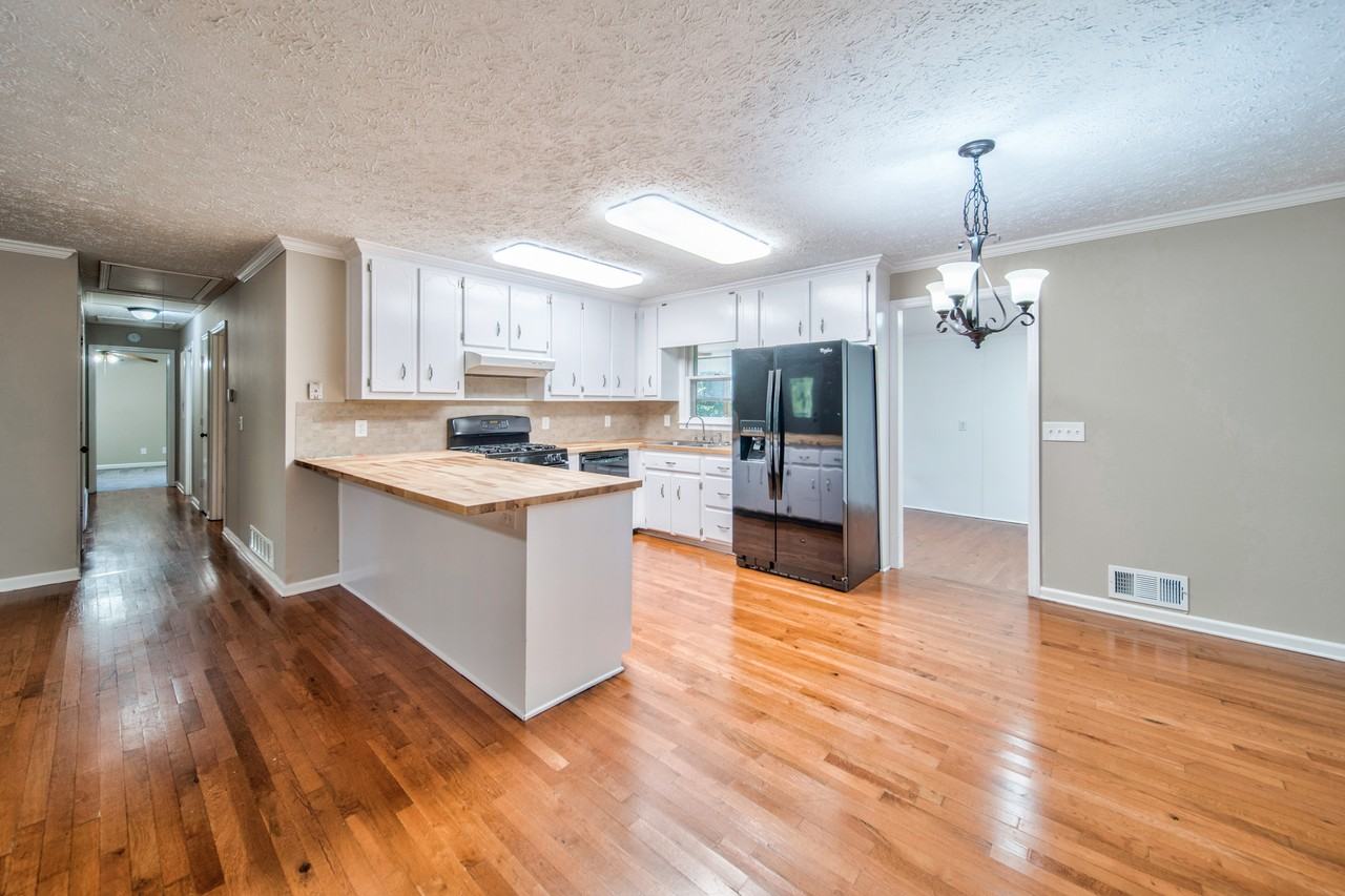 216 Cedar Valley Ct #1 - Photo 2 of 44