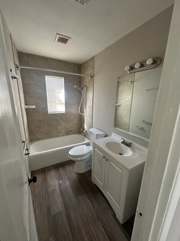 2377 Imogene St #1 - Photo 3 of 10