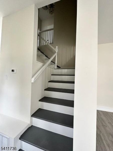 466 Conover Ter Apt 1l - Photo 6 of 7