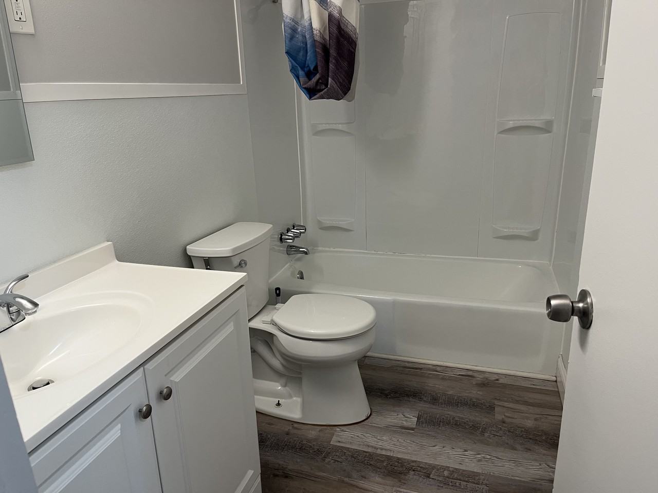 520 Marc Drive - Photo 4 of 4