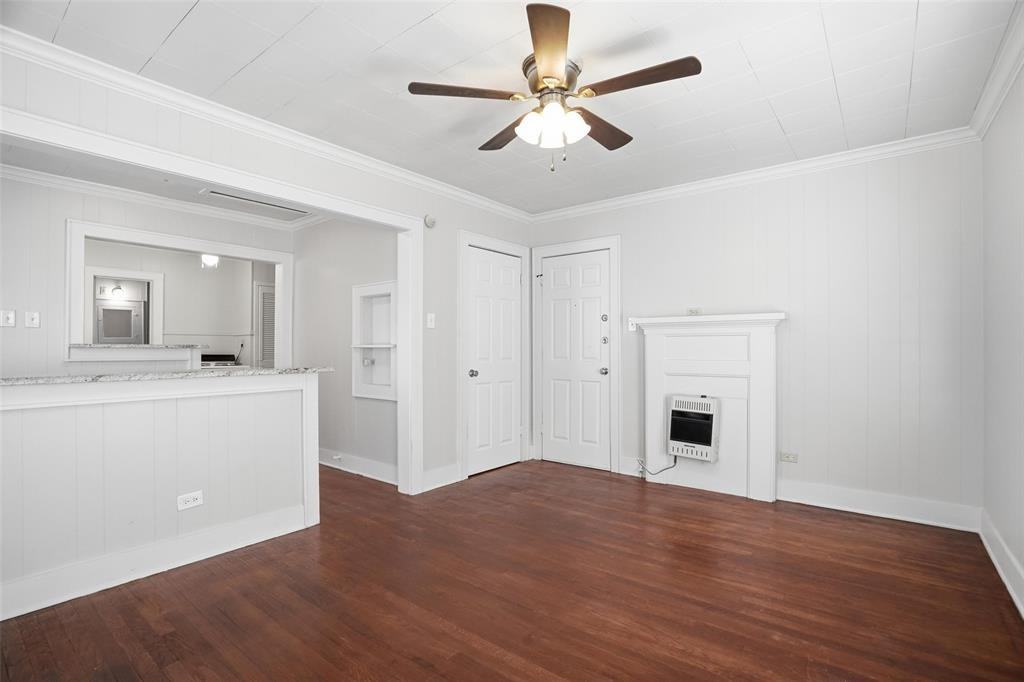 3830 W 6th St ##3 - Photo 5 of 21