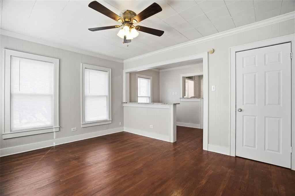3830 W 6th St ##3 - Photo 6 of 21