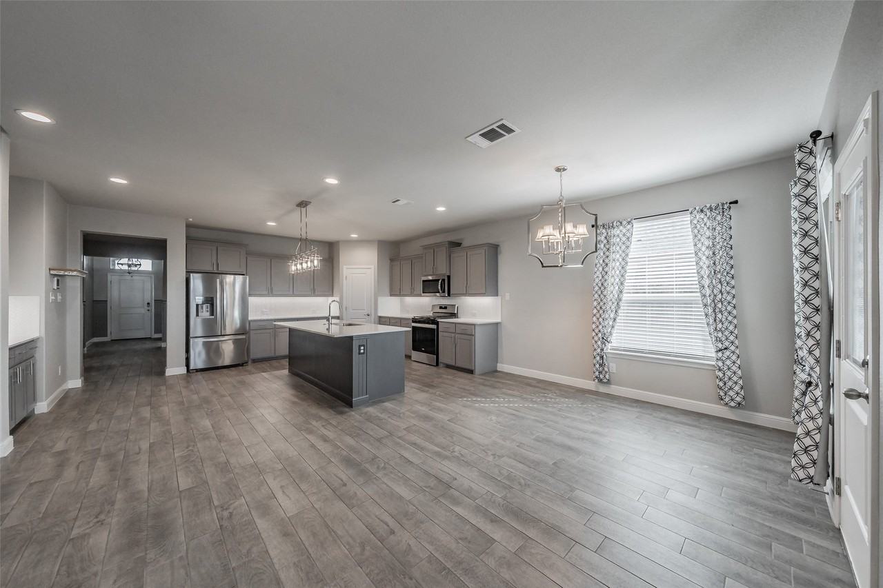 128 Windmill Dr - Photo 5 of 40