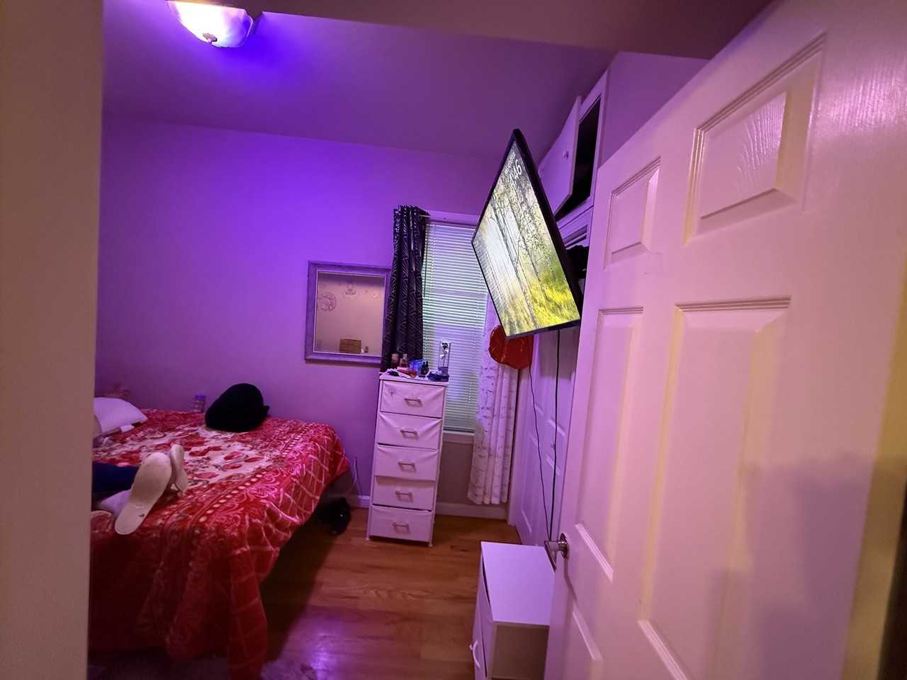 852 Saratoga St - Photo 6 of 6