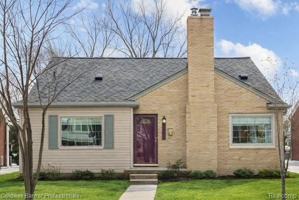 featured image of 2252 Pembroke Rd